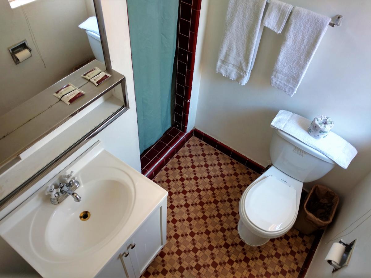 Highland Tower Motel ツーソン エクステリア 写真