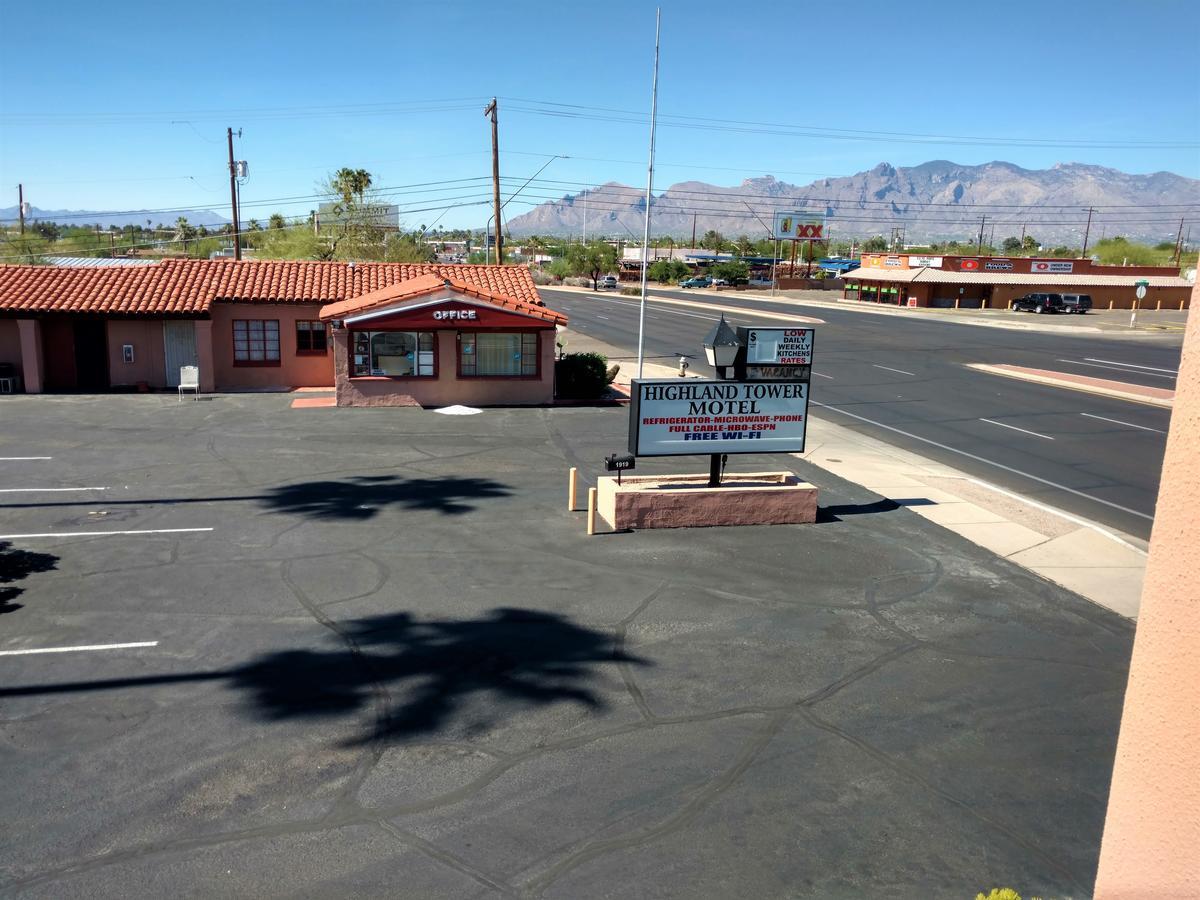 Highland Tower Motel ツーソン エクステリア 写真